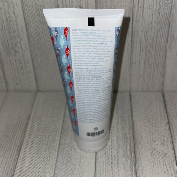 Scentsy Body Cream - SWIRLING SNOWFLAKES - Picture 3 of 3